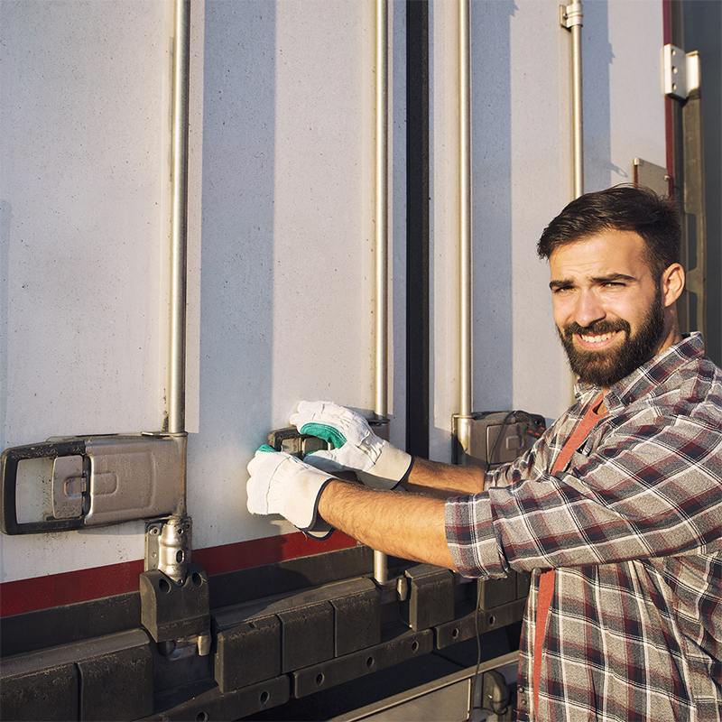 Wholesale Cash & Carry - Delivery with trucks